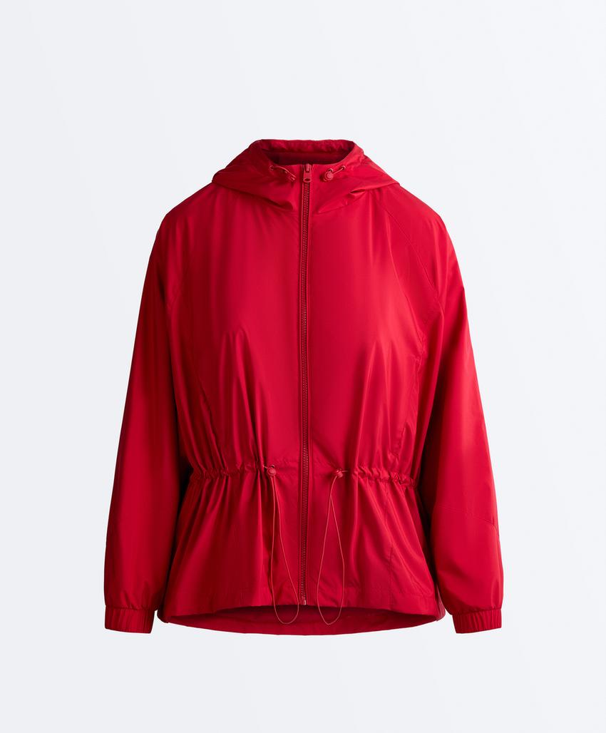 Куртка из водоотталкивающей ткани