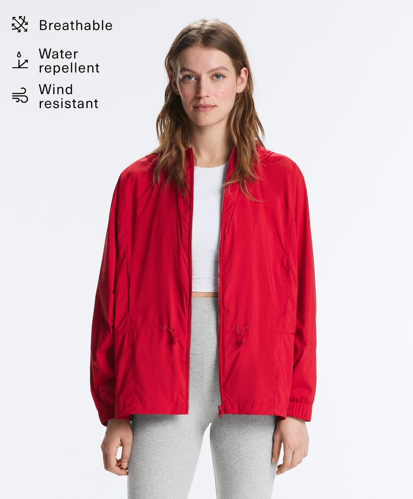 Куртка из водоотталкивающей ткани