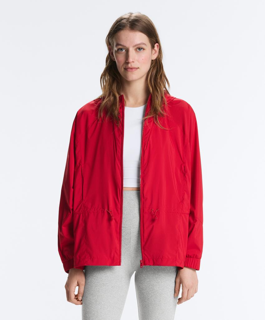 Куртка из водоотталкивающей ткани