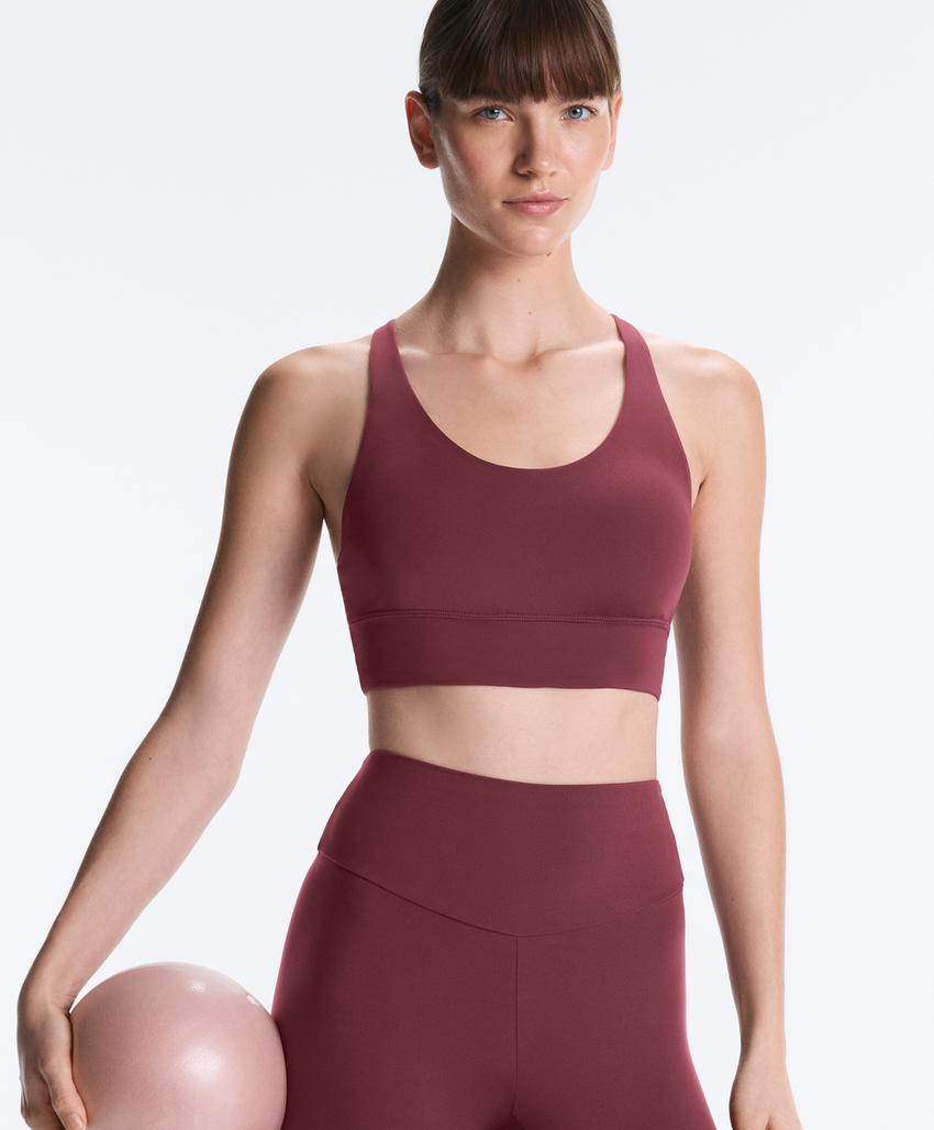 Спортивный бюстгальтер средней поддержки comfortlux с чашечками