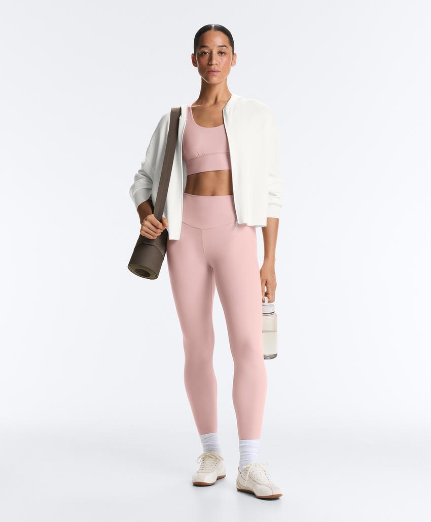 Спортивный топ средней поддержки comfortlux с чашечками