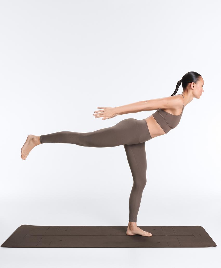 Спортивный топ средней поддержки comfortlux с чашечками