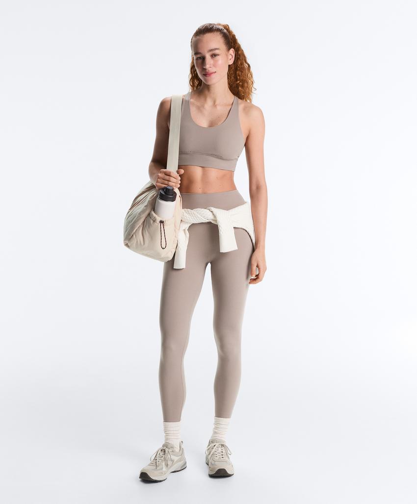 Спортивный топ средней поддержки comfortlux с чашечками