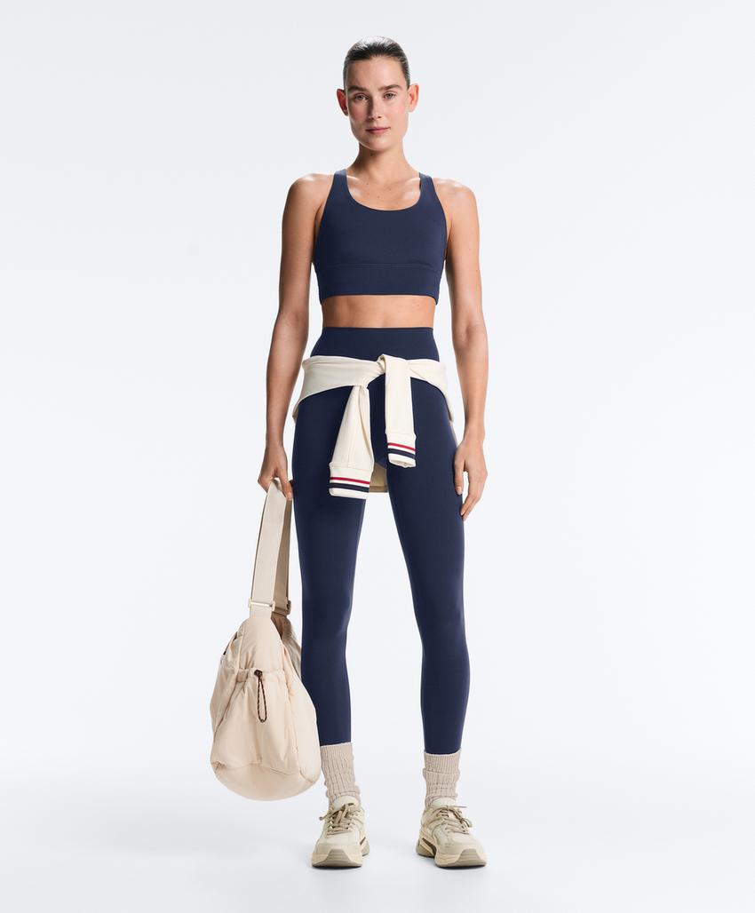 Спортивный топ средней поддержки comfortlux с чашечками