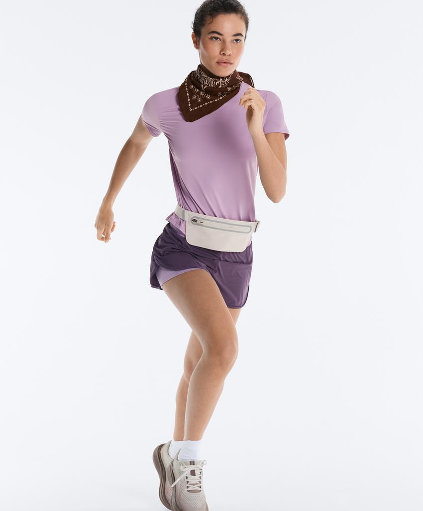 Футболка с коротким рукавом из технического материала