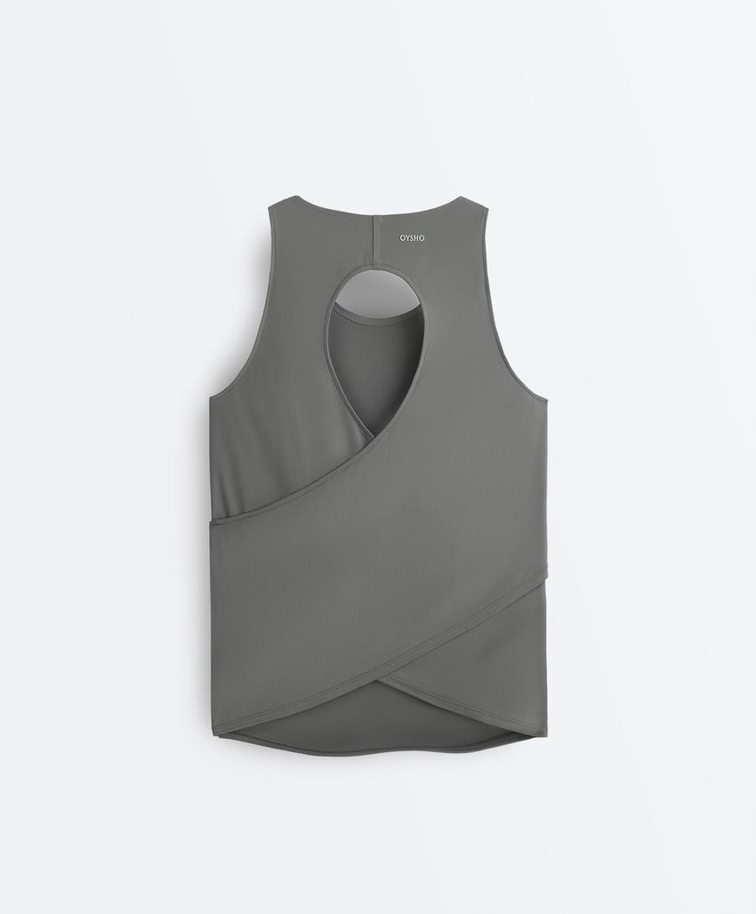 Футболка comfortlux с крестовиной на спине