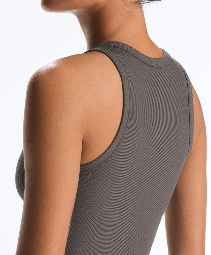 Длинный топ без рукавов из модально-хлопкового рубчика