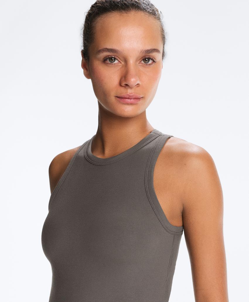 Длинный топ без рукавов из модально-хлопкового рубчика