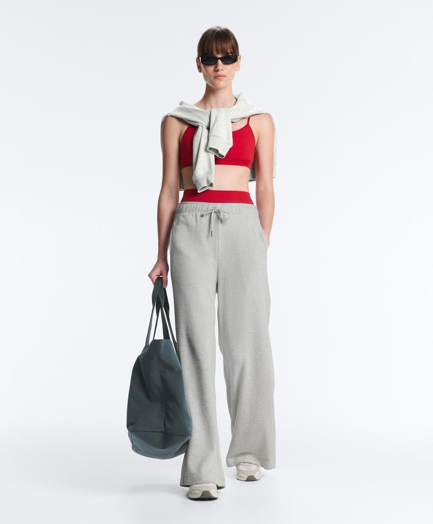 Спортивный топ с перекрещивающимися лямками comfortlux с легкой поддержкой