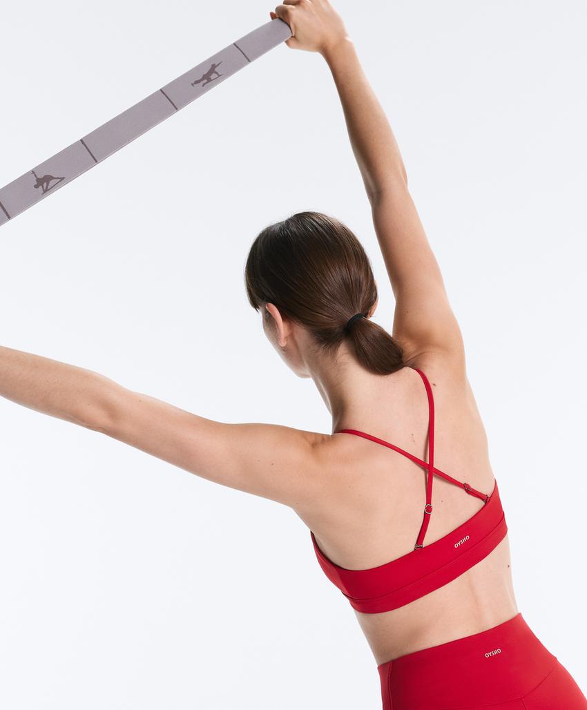 Спортивный топ с перекрещивающимися лямками comfortlux с легкой поддержкой