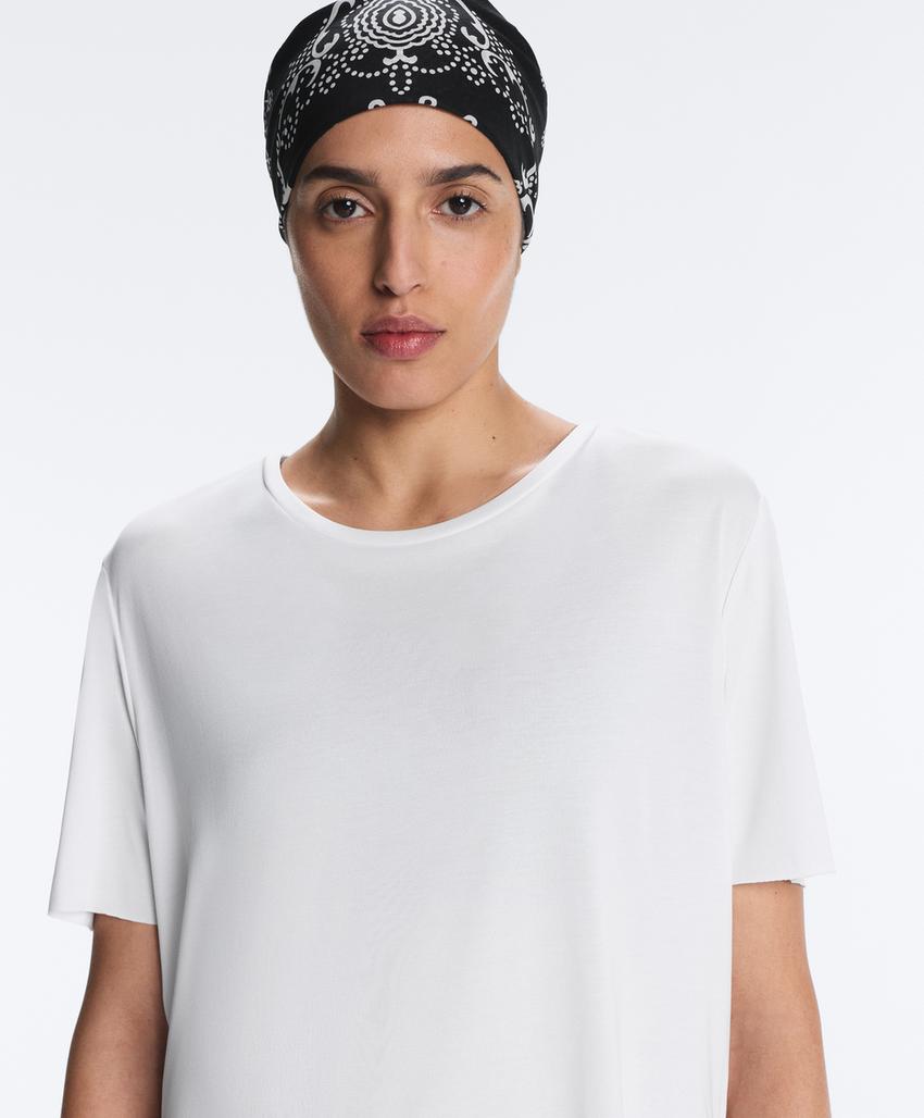 Футболка из смесового модала с короткими рукавами