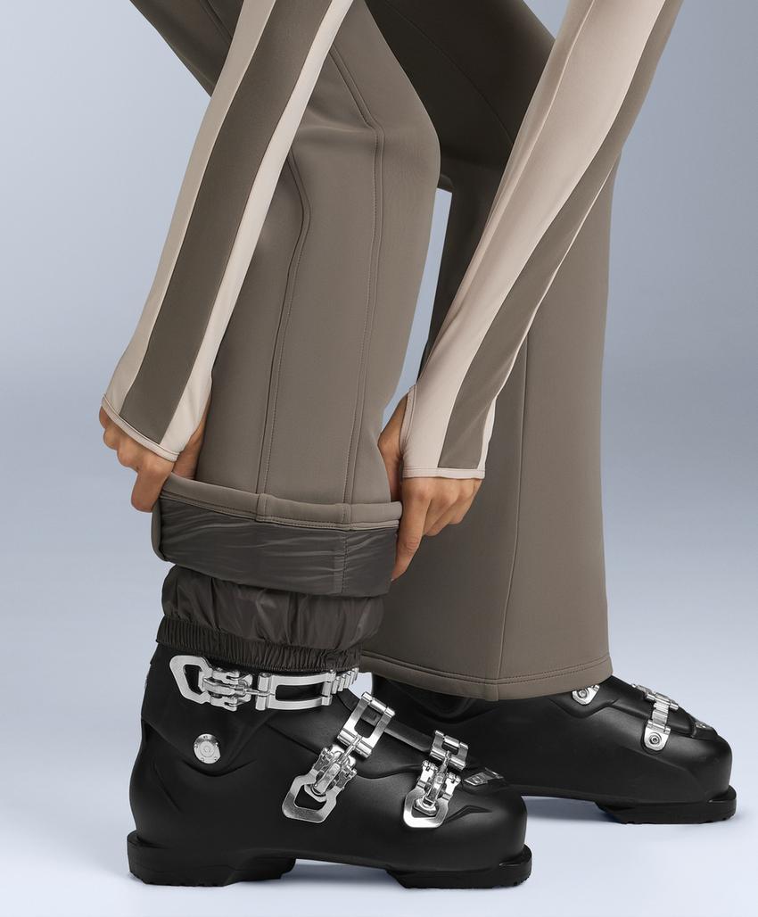 Water-resistant flare stretch SKI trousers