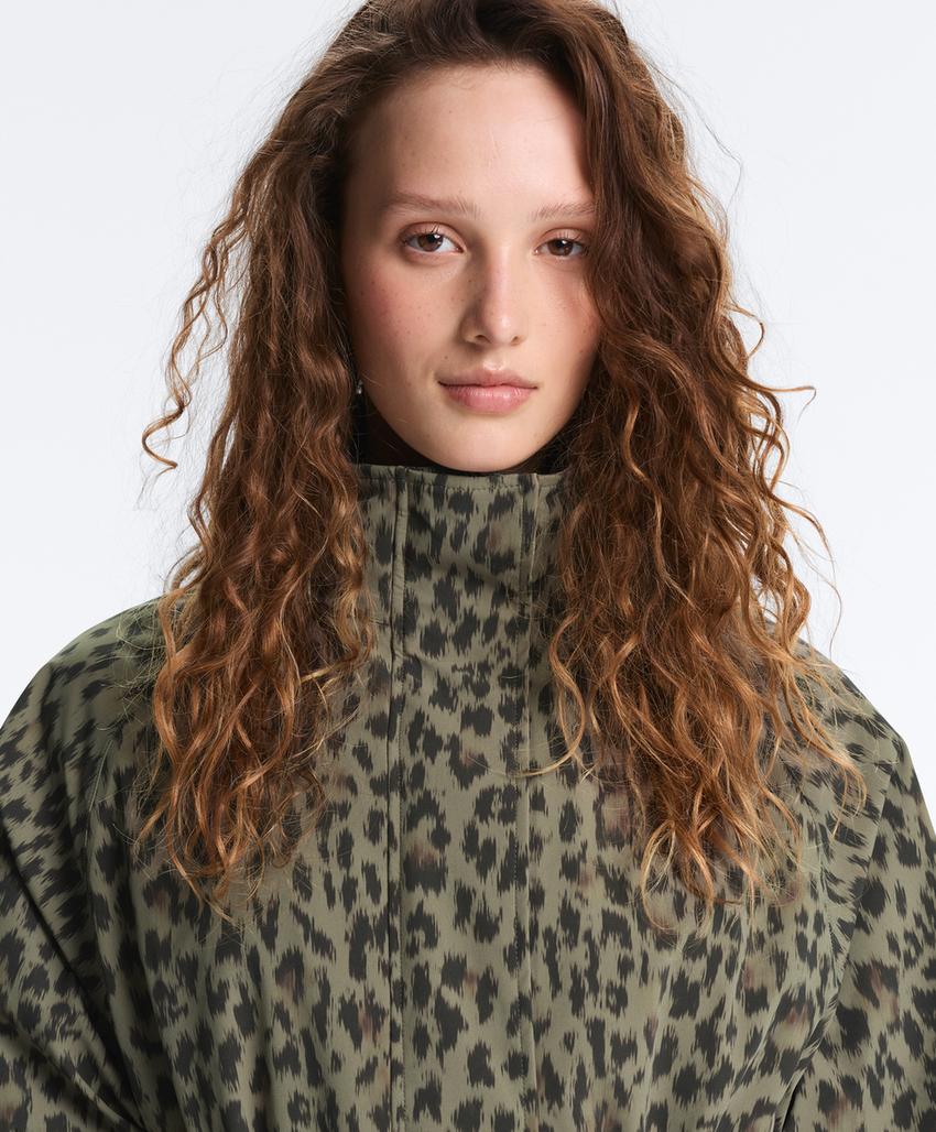 Удлиненный ультралегкий плащ с водонепроницаемостью 10 000 мм