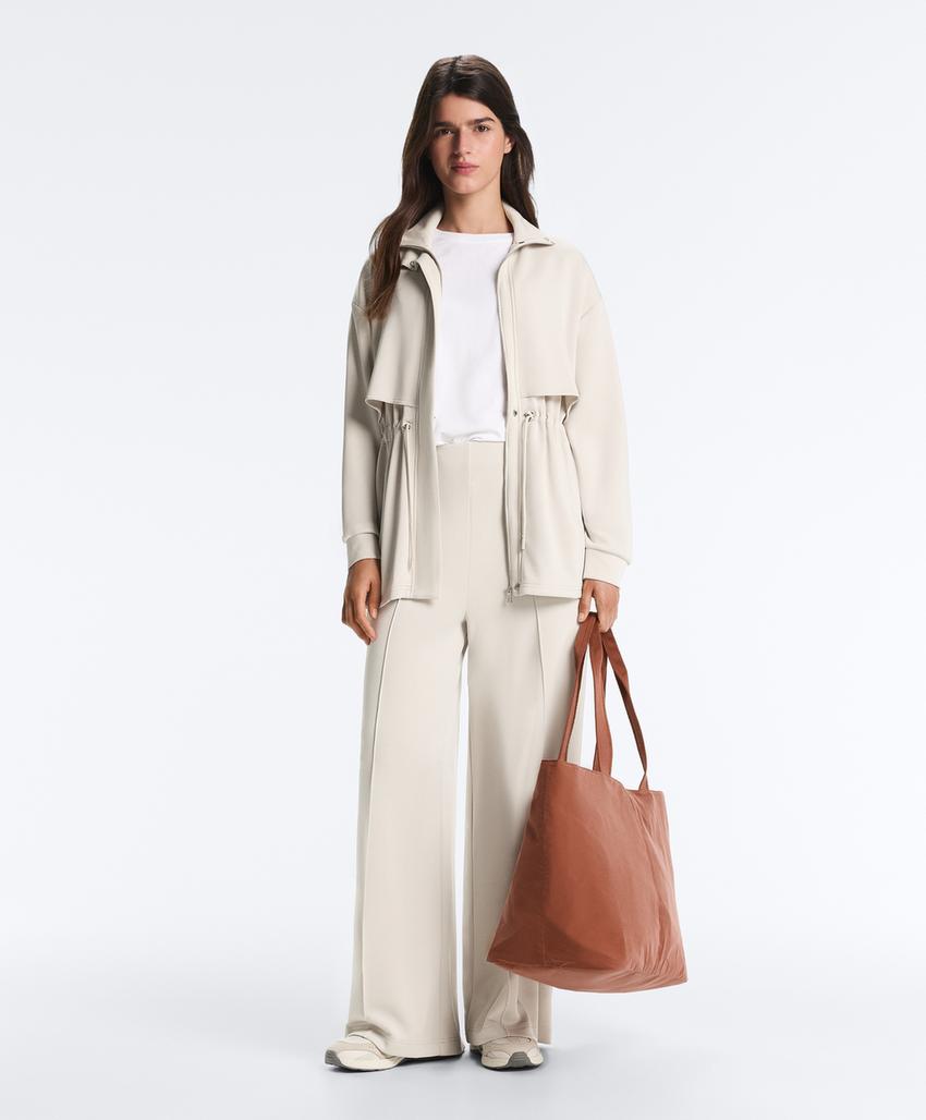 Длинная куртка с карманами из мягкой ткани с модалом