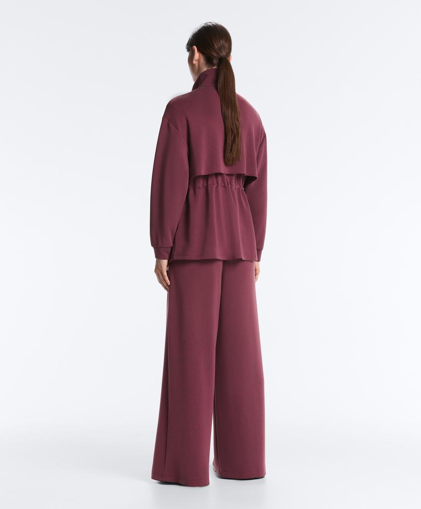 Прямые брюки с рельефным швом из модала с мягкой отделкой