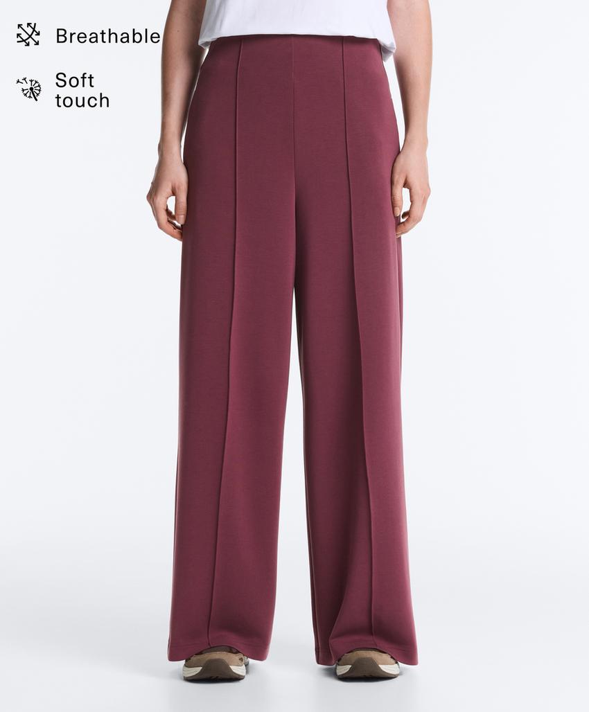 Прямые брюки с рельефным швом из модала с мягкой отделкой