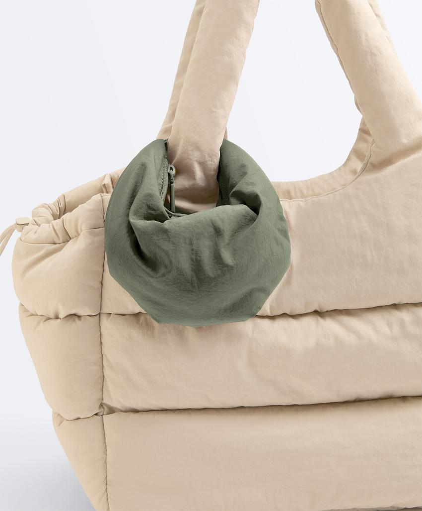 Стеганая мини-сумка через плечо