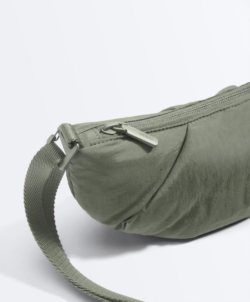 Стеганая мини-сумка через плечо