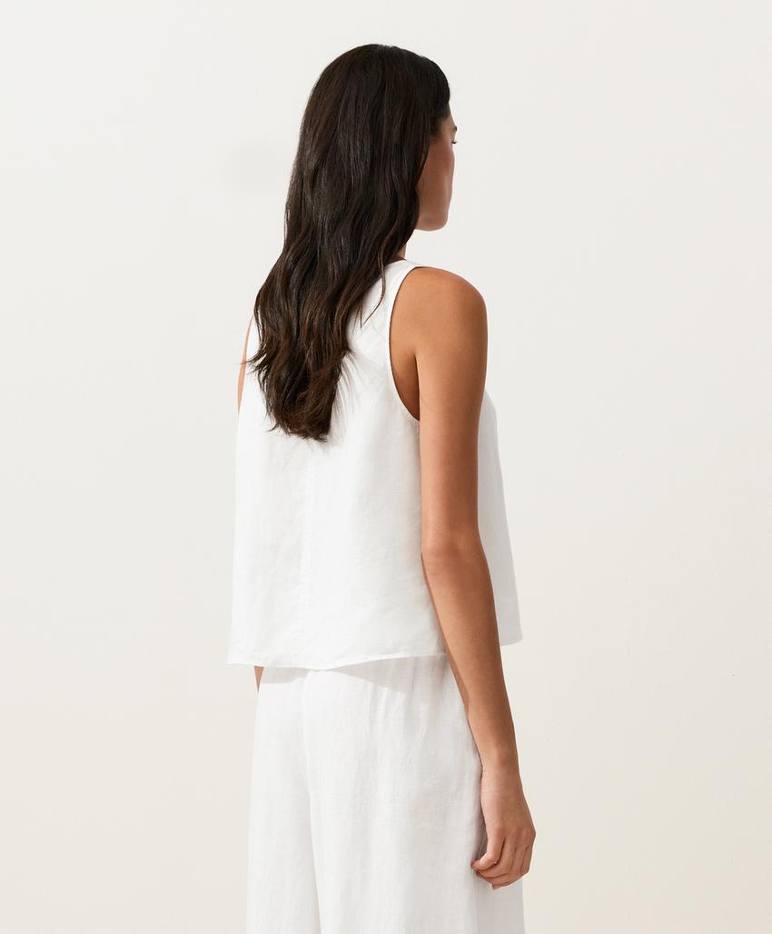 Top на бретельках с V-образным вырезом из 100%-го льна