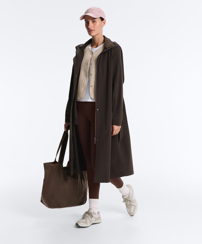 Тонкий стеганый нейлоновый жилет