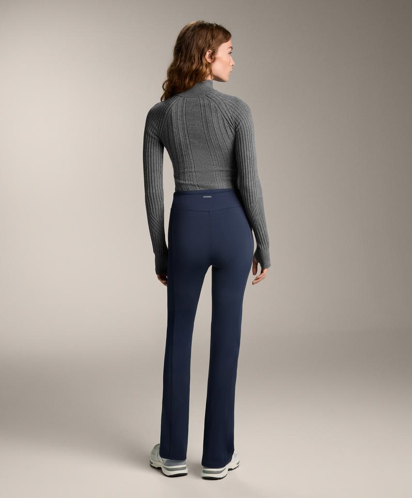 Теплые брюки клеш с высокой посадкой и карманами