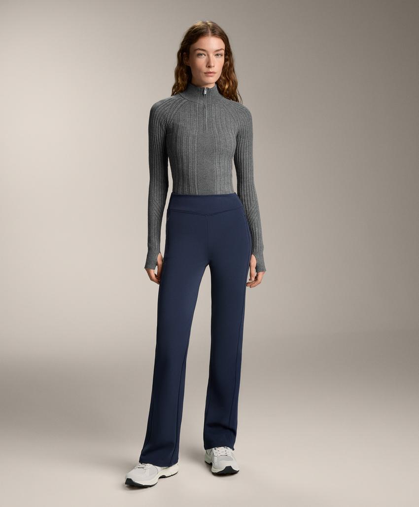 Теплые брюки клеш с высокой посадкой и карманами