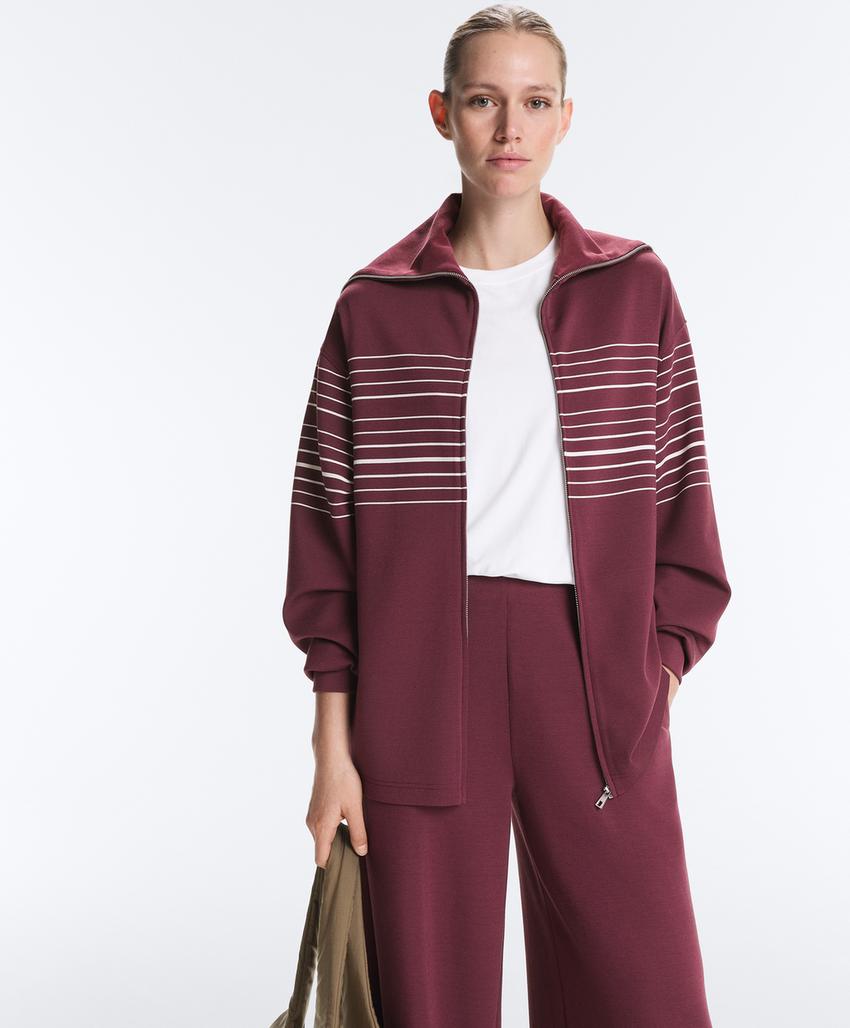 Длинная куртка в полоску с модалом