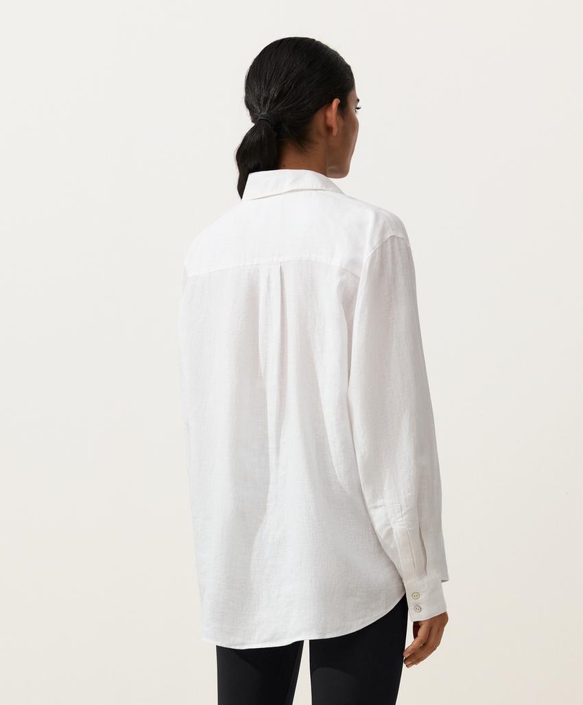Рубашка свободного кроя из 100%-го льна