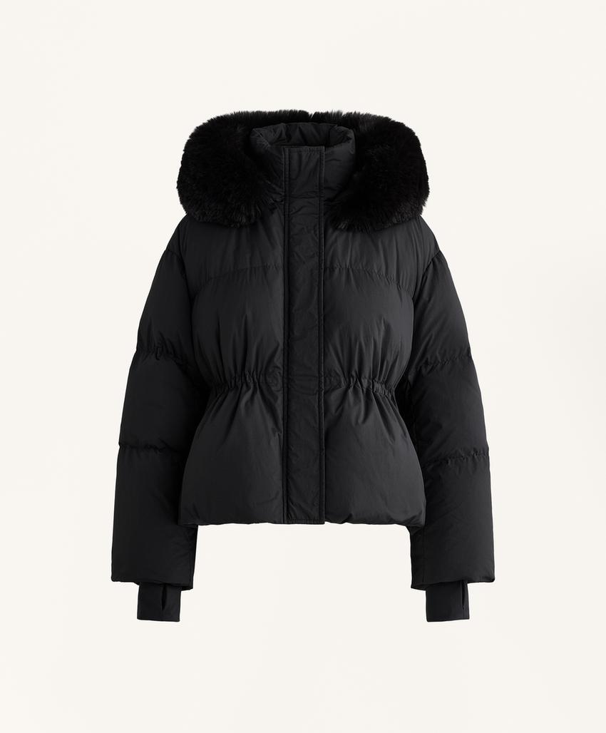 Короткий пуховик с наполнителем из 100%-го пуха