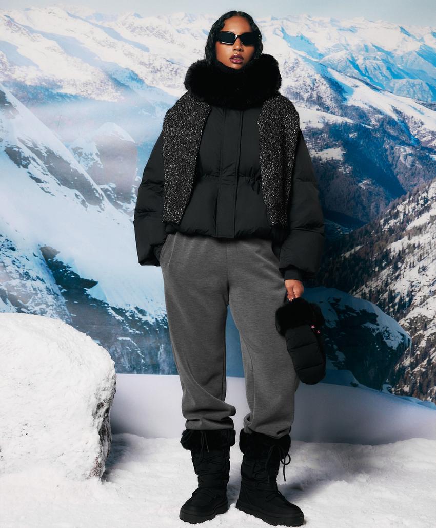 Короткий пуховик с наполнителем из 100%-го пуха