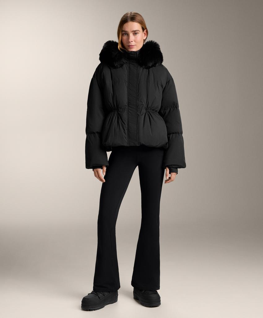 Короткий пуховик с наполнителем из 100%-го пуха