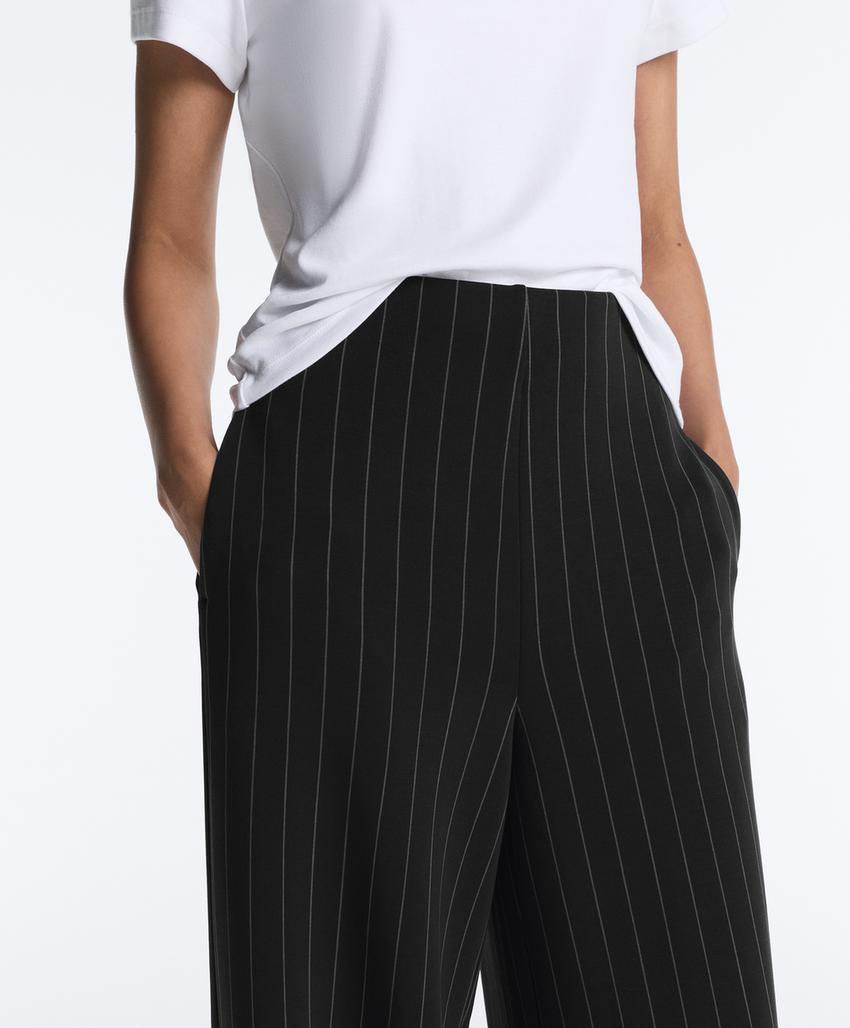 Широкие брюки в тонкую полоску из мягкого модала
