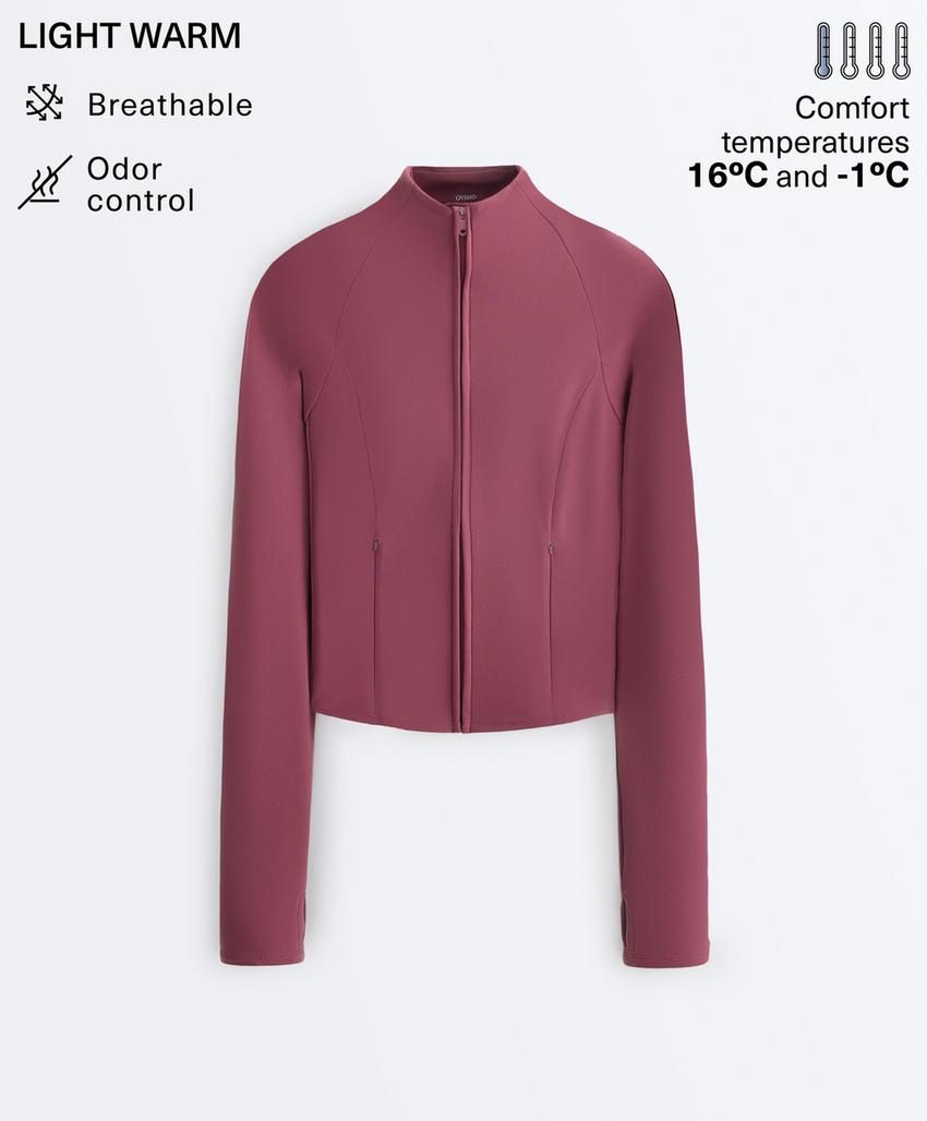 Легкая и теплая высокотехнологичная куртка