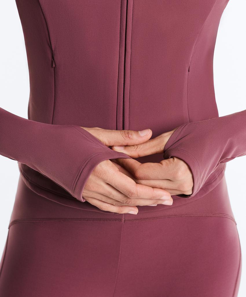 Легкая и теплая высокотехнологичная куртка