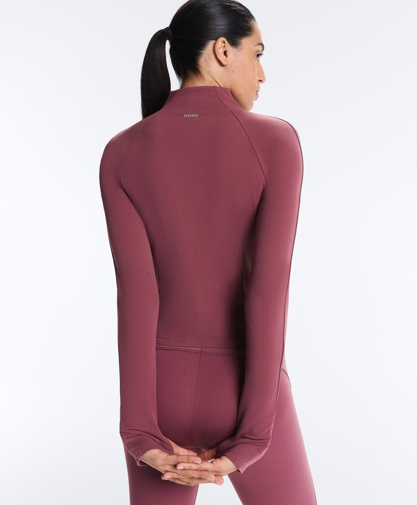 Легкая и теплая высокотехнологичная куртка