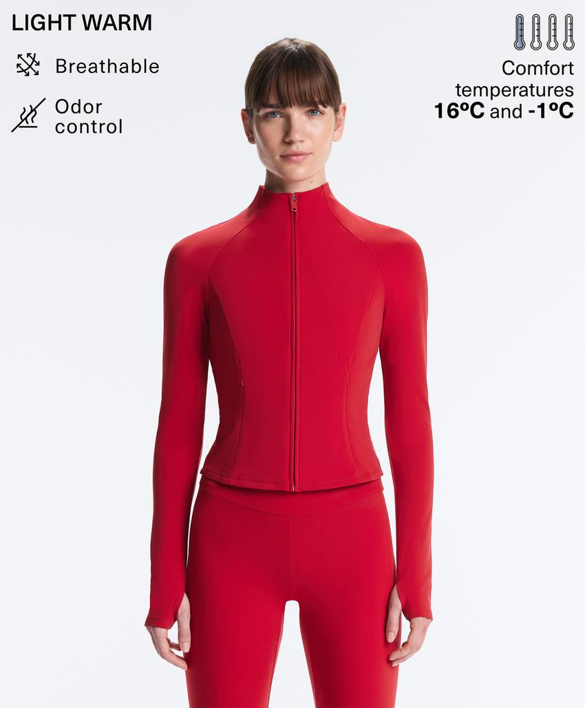 Легкая и теплая высокотехнологичная куртка