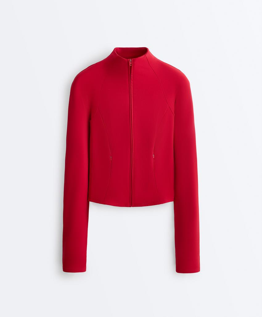 Легкая и теплая высокотехнологичная куртка