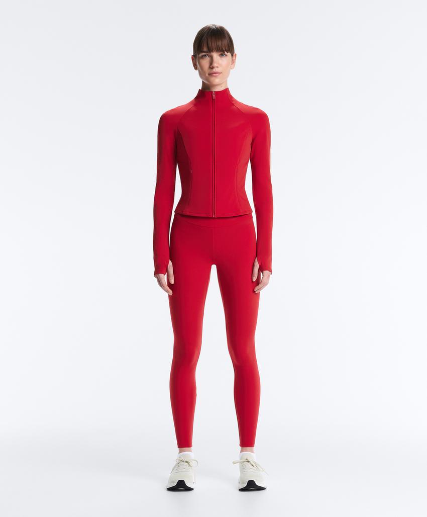 Легкая и теплая высокотехнологичная куртка