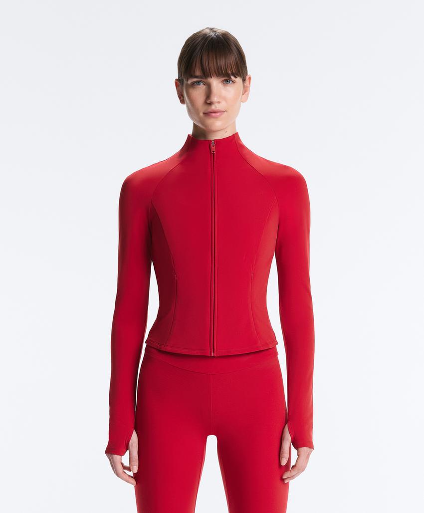 Легкая и теплая высокотехнологичная куртка