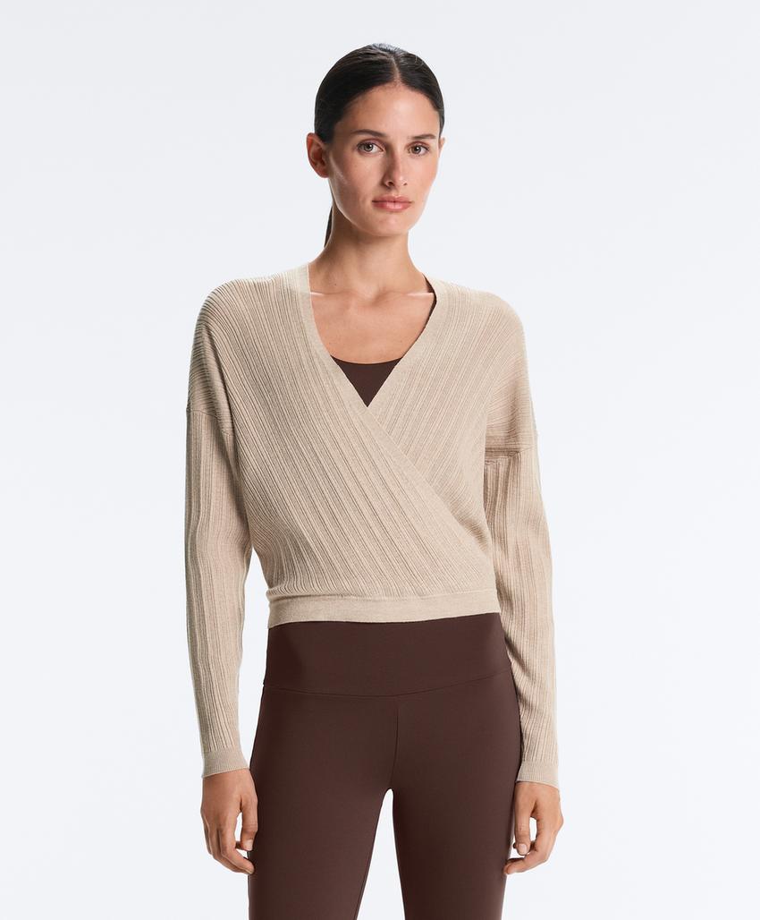 Вязаный свитер с перекрестным кроем