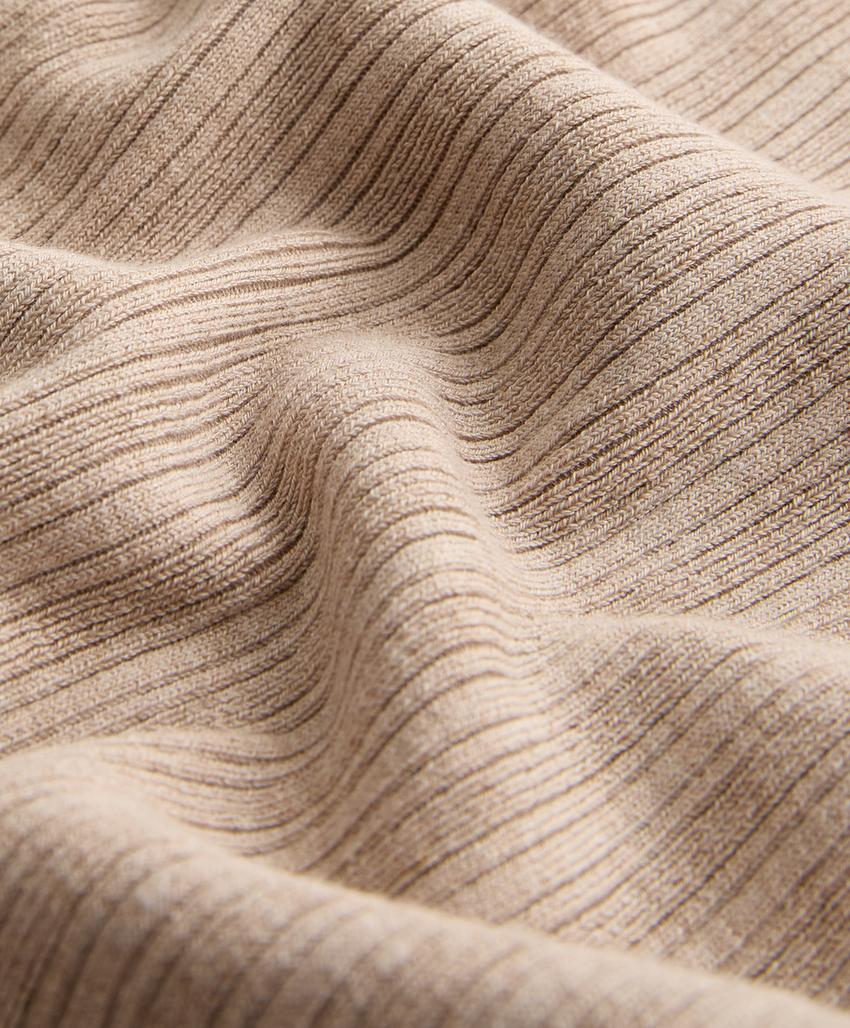 Вязаный свитер с перекрестным кроем