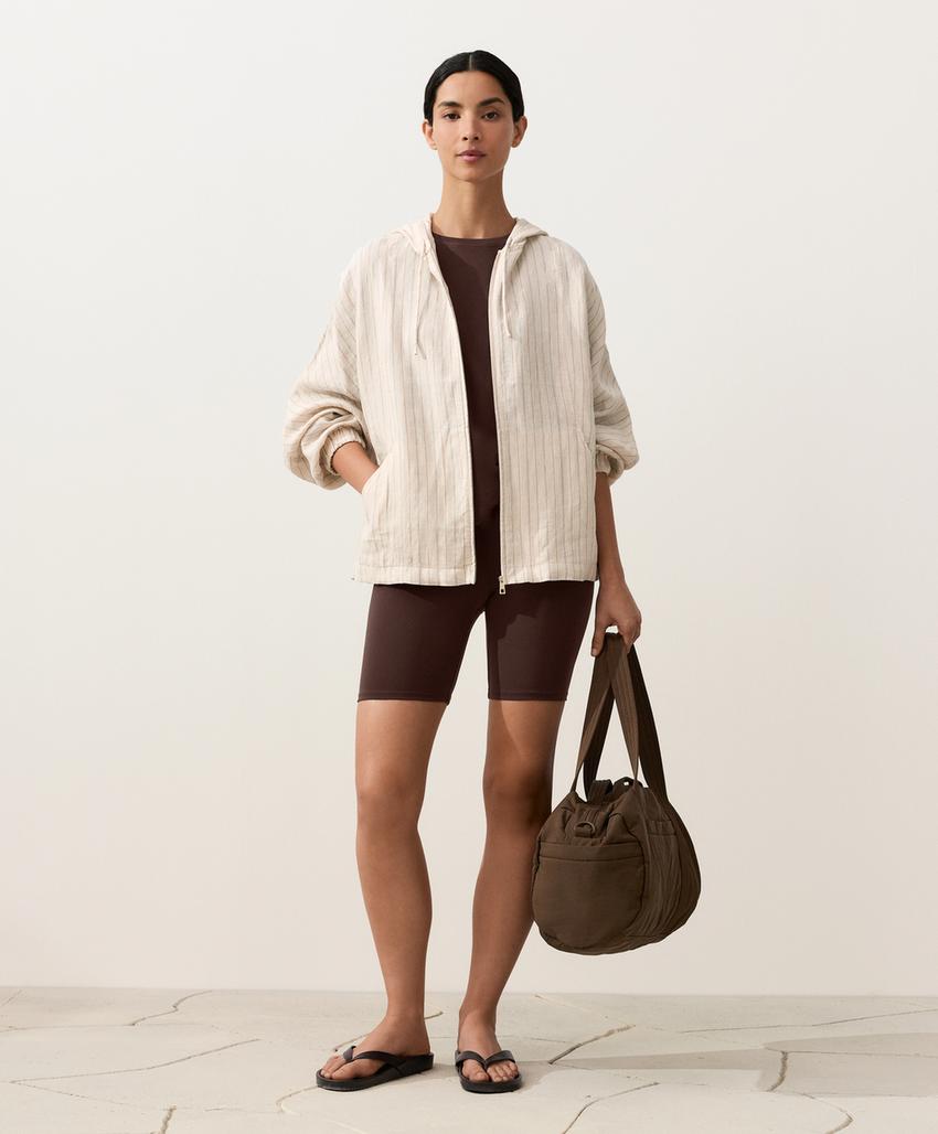 Куртка из 100%-го льна с капюшоном