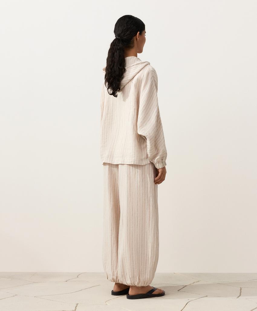 Куртка из 100%-го льна с капюшоном