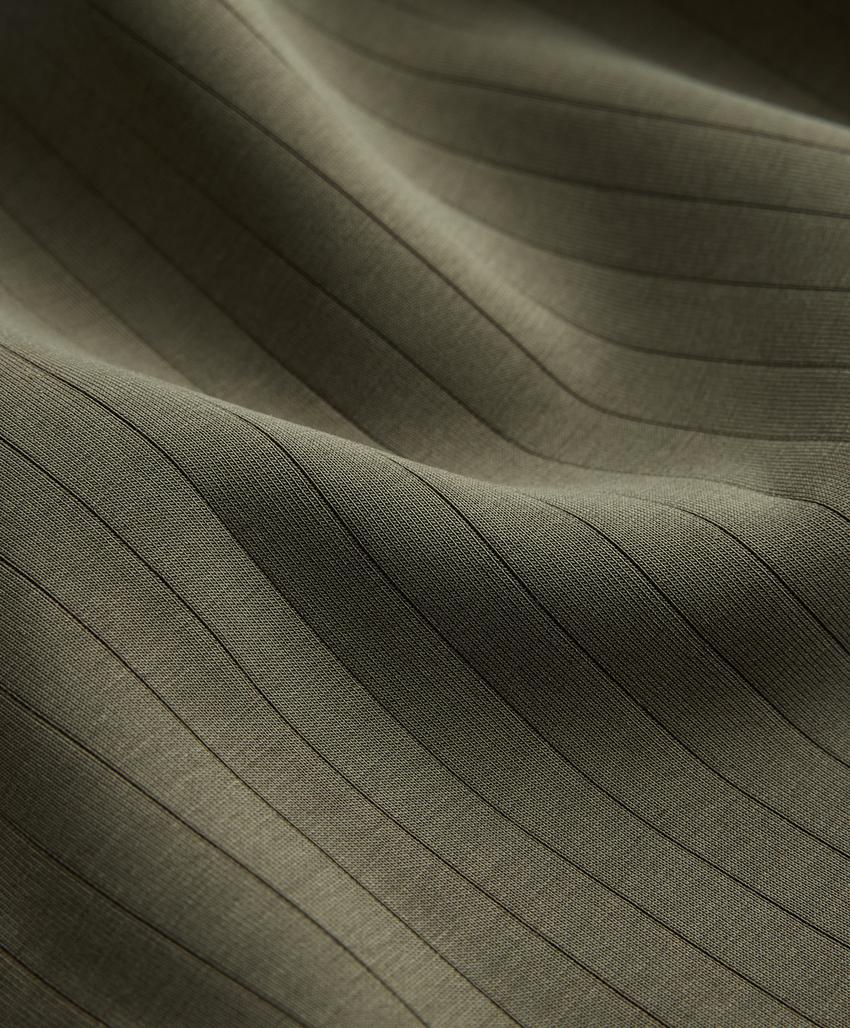 Куртка-бомбер в полоску из мягкой ткани с модалом