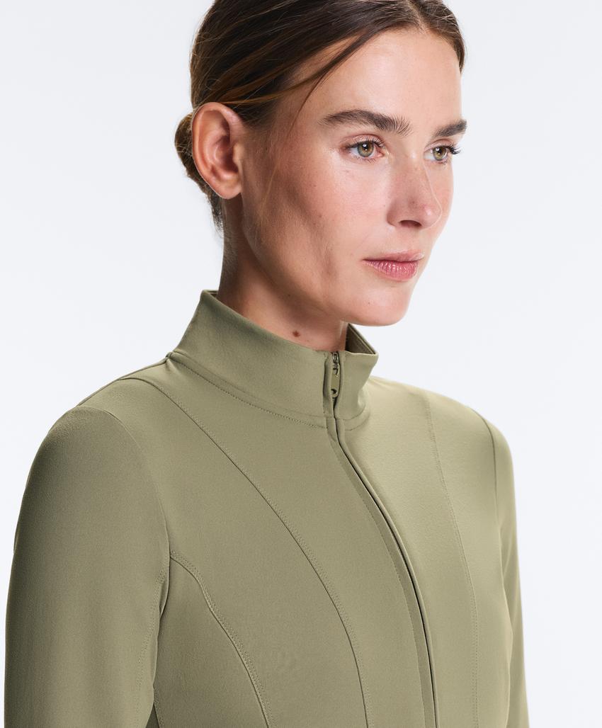 Техническая куртка Evermove с баской