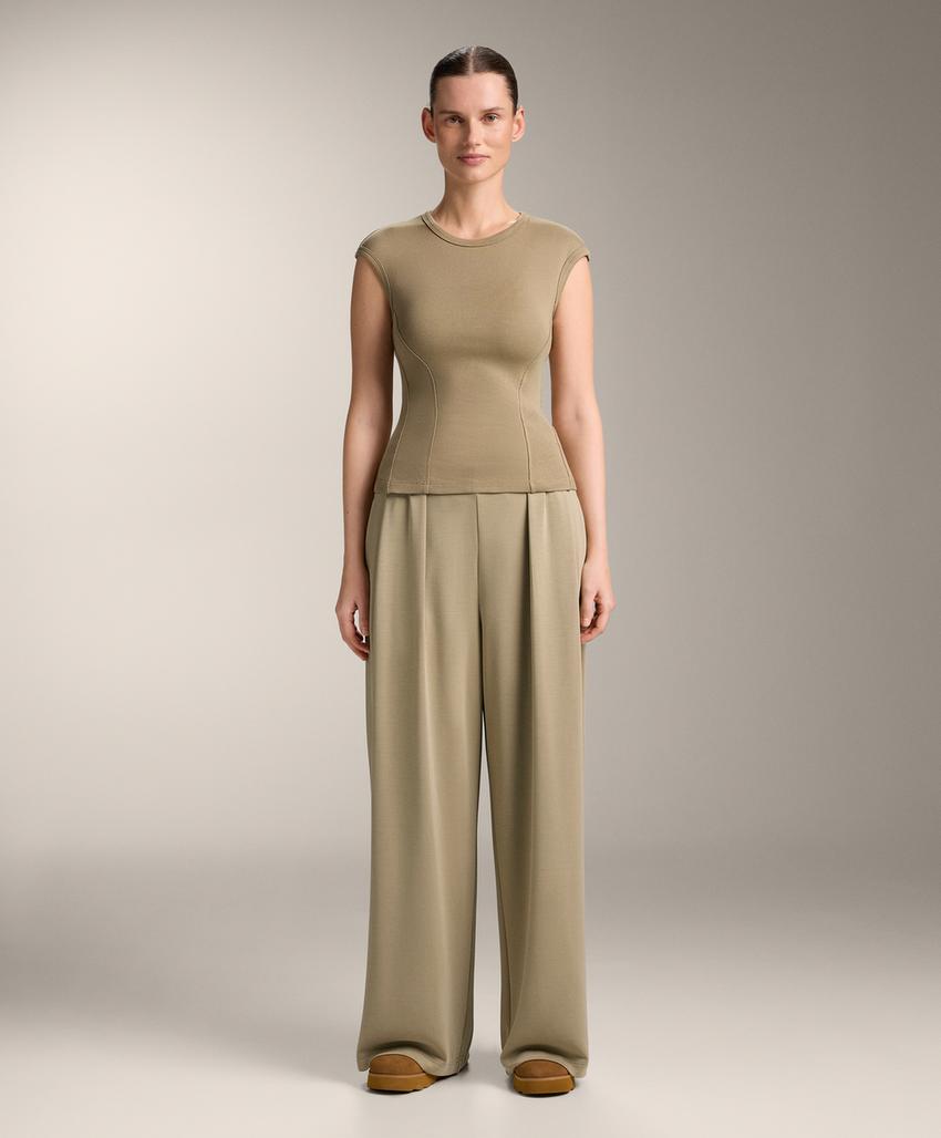 Футболка с короткими рукавами из ткани в рубчик с хлопком и модалом