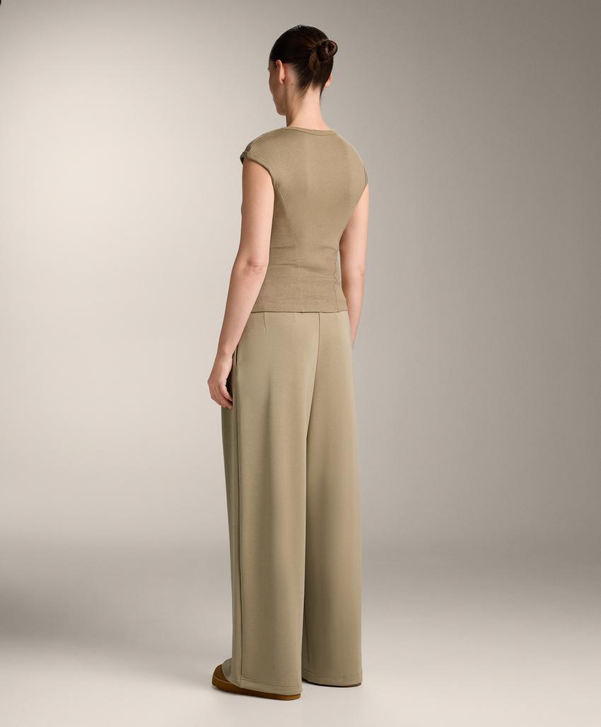 Футболка с короткими рукавами из ткани в рубчик с хлопком и модалом