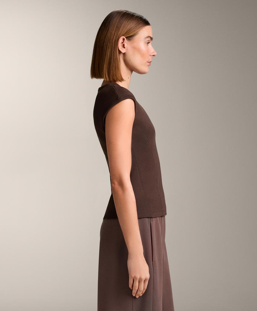 Футболка с короткими рукавами из ткани в рубчик с хлопком и модалом