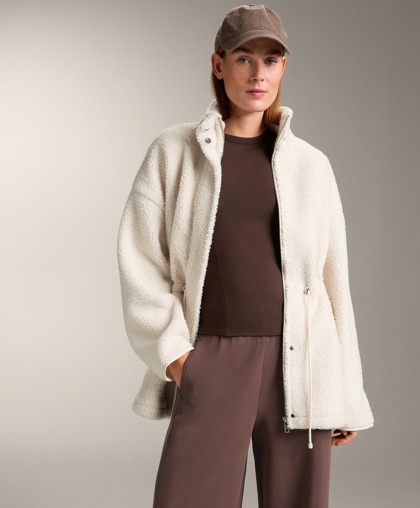 Футболка с короткими рукавами из ткани в рубчик с хлопком и модалом