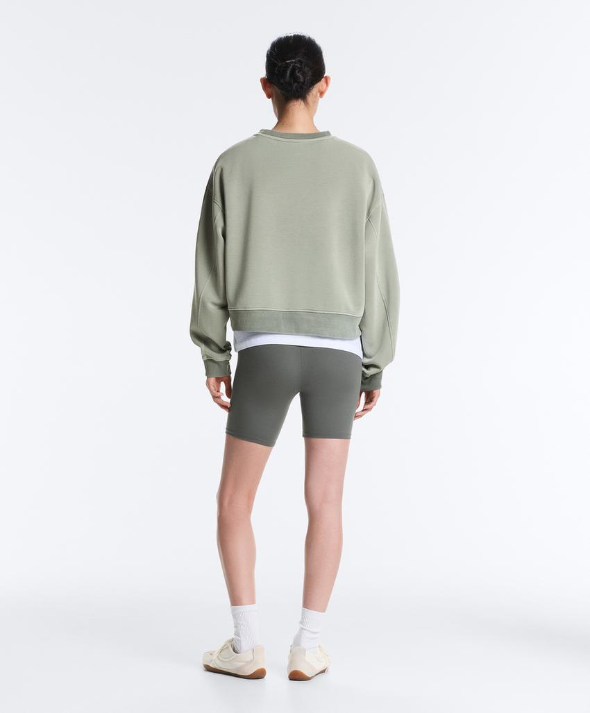 Толстовка с круглым вырезом из мягкой ткани с модалом